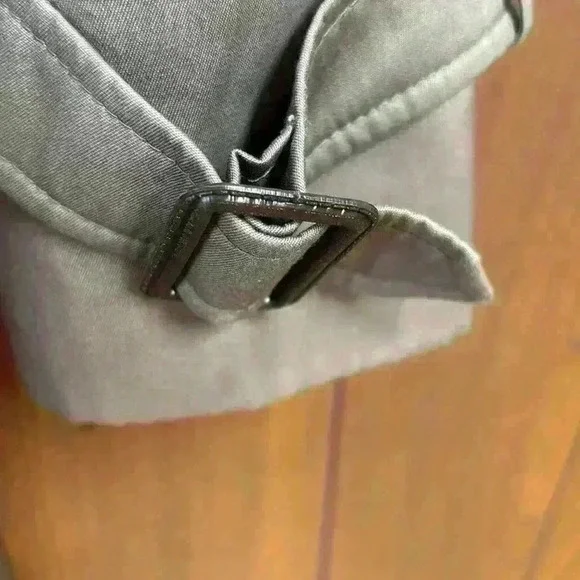 Worthington Khaki Trench/All Weather Coat Fully Lined..Removeable Liner Size 10 - Picture 4 of 16